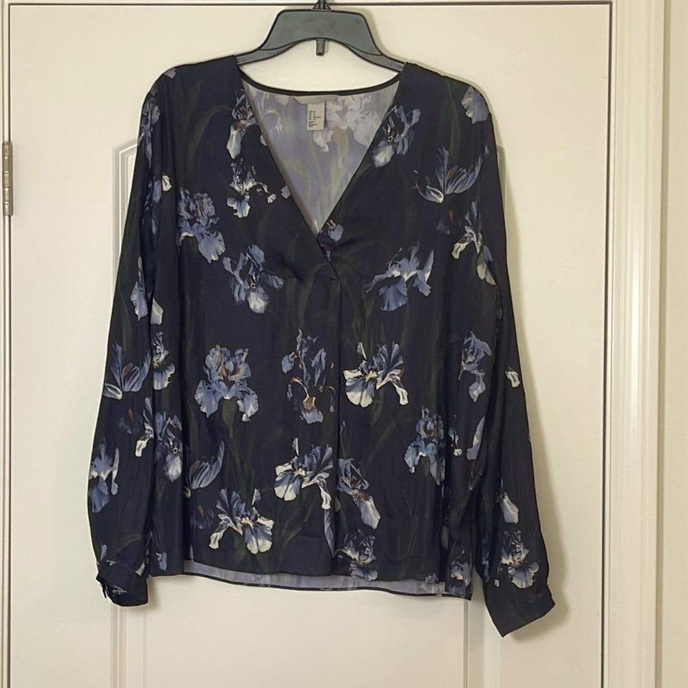 H&M Silky Long-Sleeve Button-Down Floral Blouse Size 14